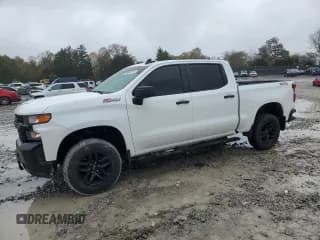 ✅ 2019 Chevrolet Silverado 1500 Custom Trail Boss • VIN: 1GCPYCEF7KZ329492 • Lot: 89642615. Wystawiony na Copart z przebiegiem 75 665 mil. Bezpłatny archiwum sprzedaży aukcyjnych z USA i szczegółowy raport historii pojazdu na DreamBid. Zdjęcie 1.