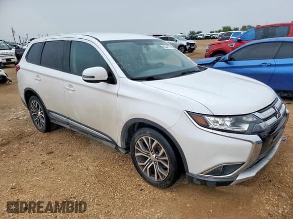 ✅ 2018 Mitsubishi Outlander SE • VIN: JA4AD3A31JZ014712 • Lot: 63241275. Wystawiony na Copart z przebiegiem 179 660 mil. Bezpłatny archiwum sprzedaży aukcyjnych z USA i szczegółowy raport historii pojazdu na DreamBid. Zdjęcie 4.