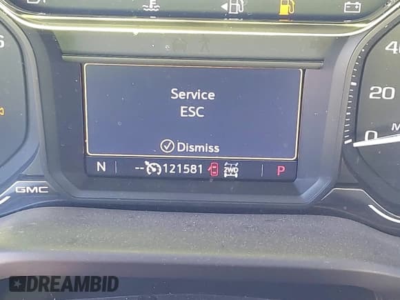 ✅ 2020 GMC Sierra 1500 SLE • VIN: 3GTU9BED0LG210421 • Лот: 41471994. Опубликован ранее на IAAI с пробегом 121 581 миль. Бесплатный доступ к архиву аукционных продаж из США и подробный отчёт об истории автомобиля на DreamBid. Изображение 15.