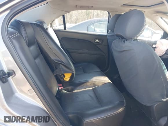 ✅ 2007 Mercury Milan Premier • VIN: 3MEHM08Z87R639066 • Лот: 41140610. Опубликован ранее на IAAI с пробегом 204 691 миль. Бесплатный доступ к архиву аукционных продаж из США и подробный отчёт об истории автомобиля на DreamBid. Изображение 8.