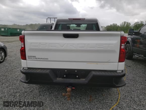 ✅ 2025 Chevrolet Silverado 1500 • VIN: 1GCRKAED1SZ221060 • Лот: 54929165. Опубликован ранее на Copart с пробегом 698 миль. Бесплатный доступ к архиву аукционных продаж из США и подробный отчёт об истории автомобиля на DreamBid. Изображение 6.