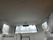 ✅ 1998 Infiniti QX4 • VIN: JNRAR05Y8WW028272 • Lot: 54664694. Wystawiony na Copart z przebiegiem 157 035 mil. Bezpłatny archiwum sprzedaży aukcyjnych z USA i szczegółowy raport historii pojazdu na DreamBid. Zdjęcie 10.