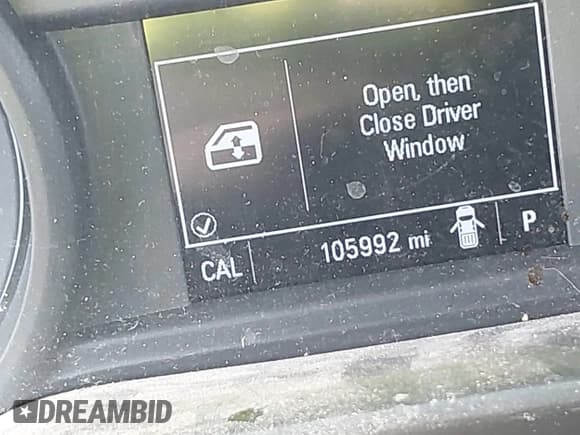 ✅ 2019 Chevrolet Silverado 1500 Work Truck • VIN: 1GCPWAEH2KZ385190 • Lot: 43313249. Wystawiony na IAAI z przebiegiem 105 992 mil. Bezpłatny archiwum sprzedaży aukcyjnych z USA i szczegółowy raport historii pojazdu na DreamBid. Zdjęcie 15.