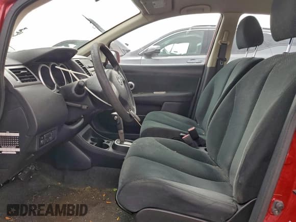 ✅ 2010 Nissan Versa S • VIN: 3N1BC1APXAL463630 • Lot: 93902945. Listed on Copart with 220,942 mi. Free auction sales archive from the USA and detailed vehicle history report at DreamBid. Image 7.