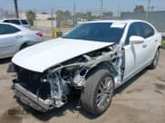 ✅ 2015 Lexus LS 460 • VIN: JTHBL5EF0F5134754 • Лот: 42725670. Опубликован ранее на IAAI с пробегом 56 488 миль. Бесплатный доступ к архиву аукционных продаж из США и подробный отчёт об истории автомобиля на DreamBid. Изображение 19.