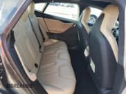 ✅ 2015 Tesla Model S 85 • VIN: 5YJSA1S10FF098989 • Лот: 68510685. Опубликован ранее на Copart с пробегом 75 002 миль. Бесплатный доступ к архиву аукционных продаж из США и подробный отчёт об истории автомобиля на DreamBid. Изображение 10.