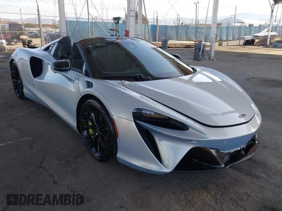 ✅ 2025 McLaren Artura • VIN: SBM16BEA6SW003220 • Лот: 41958982. Опубликован ранее на IAAI с пробегом 1 378 миль. Бесплатный доступ к архиву аукционных продаж из США и подробный отчёт об истории автомобиля на DreamBid. Изображение 1.