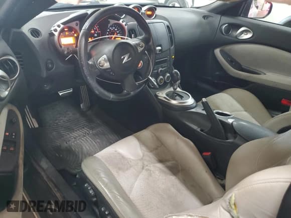 ✅ 2009 Nissan 370Z Touring • VIN: JN1AZ44E59M405514 • Лот: 70064235. Опубликован ранее на Copart с пробегом 198 510 миль. Бесплатный доступ к архиву аукционных продаж из США и подробный отчёт об истории автомобиля на DreamBid. Изображение 8.