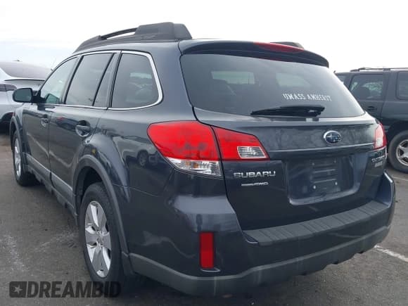 ✅ 2010 Subaru Outback Limited Power Moon • VIN: 4S4BRBKC2A3348265 • Lot: 43774329. Wystawiony na IAAI z przebiegiem 224 503 mil. Bezpłatny archiwum sprzedaży aukcyjnych z USA i szczegółowy raport historii pojazdu na DreamBid. Zdjęcie 3.