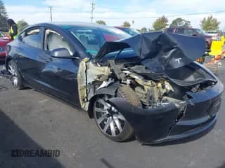 ✅ 2024 Tesla Model 3 Long Range • VIN: 5YJ3E1EB9RF753376 • Lot: 43541977. Listed on IAAI with 38,088 mi. Free auction sales archive from the USA and detailed vehicle history report at DreamBid. Image 1.