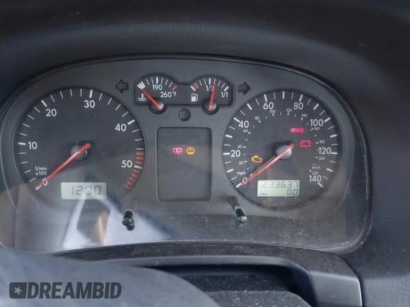 ✅ 2003 Volkswagen Jetta GL • VIN: 3VWRP69M73M197839 • Lot: 43216304. Wystawiony na IAAI z przebiegiem 233 637 mil. Bezpłatny archiwum sprzedaży aukcyjnych z USA i szczegółowy raport historii pojazdu na DreamBid. Zdjęcie 7.