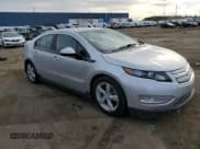 ✅ 2014 Chevrolet Volt • VIN: 1G1RB6E49EU163996 • Lot: 71621664. Wystawiony na Copart z przebiegiem 77 972 mil. Bezpłatny archiwum sprzedaży aukcyjnych z USA i szczegółowy raport historii pojazdu na DreamBid. Zdjęcie 4.