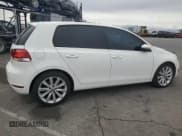 ✅ 2013 Volkswagen Golf TDI w/Sunroof & Nav • VIN: WVWDM7AJ2DW026351 • Lot: 48579975. Wystawiony na Copart z przebiegiem 99 702 mil. Bezpłatny archiwum sprzedaży aukcyjnych z USA i szczegółowy raport historii pojazdu na DreamBid. Zdjęcie 3.