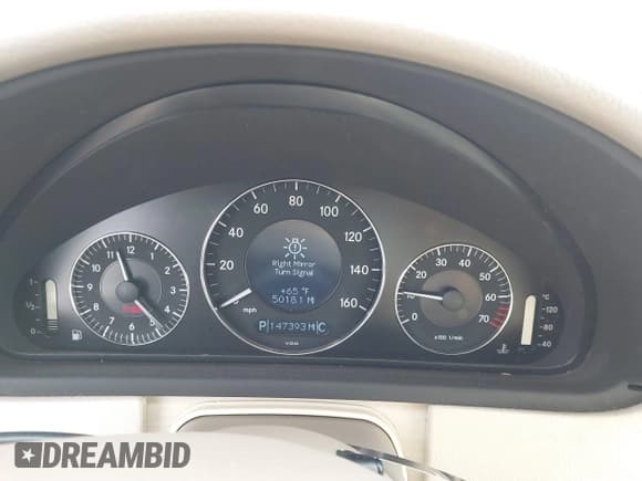 ✅ 2009 Mercedes-Benz CLK 350 • VIN: WDBTK56F79T101871 • Lot: 41481571. Wystawiony na IAAI z przebiegiem 147 393 mil. Bezpłatny archiwum sprzedaży aukcyjnych z USA i szczegółowy raport historii pojazdu na DreamBid. Zdjęcie 7.