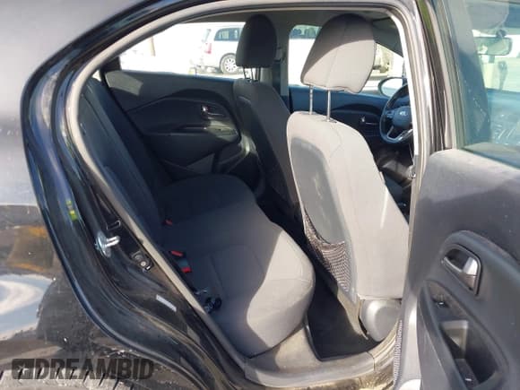 ✅ 2013 Kia Rio EX • VIN: KNADN5A31D6136842 • Lot: 43757042. Listed on IAAI with 107,054 mi. Free auction sales archive from the USA and detailed vehicle history report at DreamBid. Image 8.