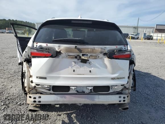 ✅ 2015 Lexus NX 200t • VIN: JTJYARBZ6F2006685 • Lot: 70699815. Listed on Copart with 142,562 mi. Free auction sales archive from the USA and detailed vehicle history report at DreamBid. Image 6.