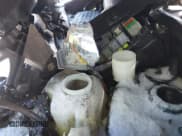 ✅ 2007 Saturn VUE V6 • VIN: 5GZCZ53477S810432 • Lot: 41620505. Wystawiony na IAAI z przebiegiem 201 000 mil. Bezpłatny archiwum sprzedaży aukcyjnych z USA i szczegółowy raport historii pojazdu na DreamBid. Zdjęcie 17.