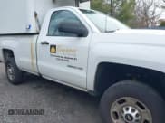 ✅ 2016 Chevrolet Silverado 2500HD Work Truck • VIN: 1GC0CUEG3GZ385581 • Lot: 41732257. Wystawiony na IAAI z przebiegiem 295 009 mil. Bezpłatny archiwum sprzedaży aukcyjnych z USA i szczegółowy raport historii pojazdu na DreamBid. Zdjęcie 6.