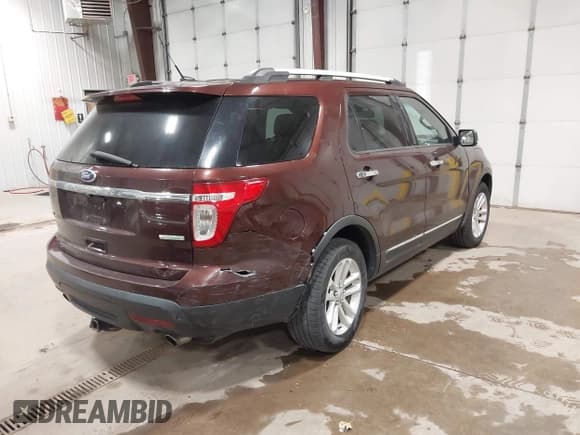 ✅ 2012 Ford Explorer XLT • VIN: 1FMHK7D90CGA63606 • Lot: 43678447. Listed on IAAI with 201,248 mi. Free auction sales archive from the USA and detailed vehicle history report at DreamBid. Image 4.