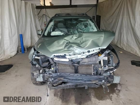 2018 Subaru Forester Limited with VIN JF2SJAJC3JH597170, listed as a Copart auction lot 83769885 with 118,206 mi miles and Salvage title. Bid and sale history available at DreamBid. Image 5.