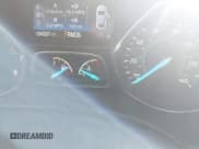 ✅ 2017 Ford Escape SE • VIN: 1FMCU9G96HUA74078 • Lot: 43470744. Wystawiony na IAAI z przebiegiem 94 557 mil. Bezpłatny archiwum sprzedaży aukcyjnych z USA i szczegółowy raport historii pojazdu na DreamBid. Zdjęcie 7.