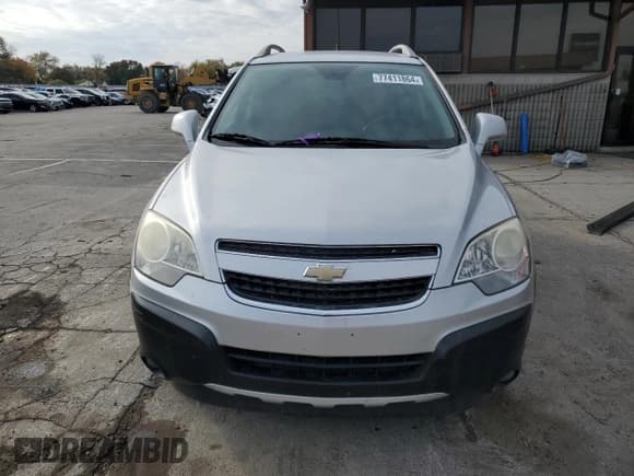 ✅ 2012 Chevrolet Captiva Sport LS • VIN: 3GNAL2EK1CS521640 • Lot: 77411864. Wystawiony na Copart z przebiegiem 142 731 mil. Bezpłatny archiwum sprzedaży aukcyjnych z USA i szczegółowy raport historii pojazdu na DreamBid. Zdjęcie 5.