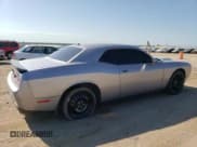 ✅ 2016 Dodge Challenger SXT Plus • VIN: 2C3CDZAG9GH249988 • Lot: 68656194. Wystawiony na Copart z przebiegiem 57 514 mil. Bezpłatny archiwum sprzedaży aukcyjnych z USA i szczegółowy raport historii pojazdu na DreamBid. Zdjęcie 3.