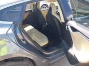 ✅ 2013 Tesla Model S • VIN: 5YJSA1CN7DFP24990 • Lot: 43393021. Wystawiony na IAAI z przebiegiem 143 257 mil. Bezpłatny archiwum sprzedaży aukcyjnych z USA i szczegółowy raport historii pojazdu na DreamBid. Zdjęcie 8.