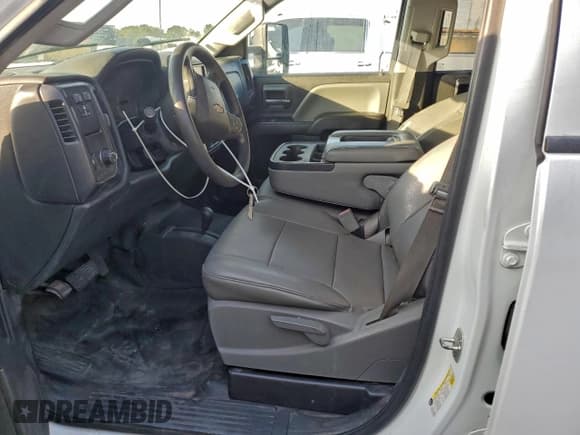 ✅ 2016 Chevrolet Silverado 2500HD Work Truck • VIN: 1GC1KUEG8GF245325 • Lot: 91806625. Listed on Copart with 228,281 mi. Free auction sales archive from the USA and detailed vehicle history report at DreamBid. Image 7.