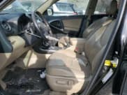 ✅ 2012 Toyota RAV4 Limited • VIN: 2T3YF4DVXCW120936 • Лот: 93633225. Опубликован ранее на Copart с пробегом 267 482 миль. Бесплатный доступ к архиву аукционных продаж из США и подробный отчёт об истории автомобиля на DreamBid. Изображение 7.