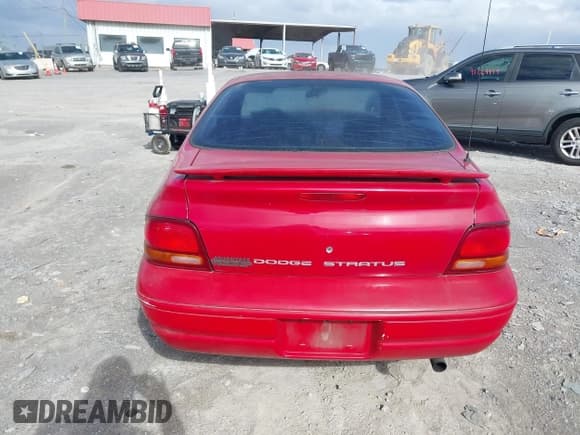 ✅ 1997 Dodge Stratus SE • VIN: 1B3EJ46X5VN688247 • Lot: 43631094. Listed on IAAI with 147,019 mi. Free auction sales archive from the USA and detailed vehicle history report at DreamBid. Image 17.