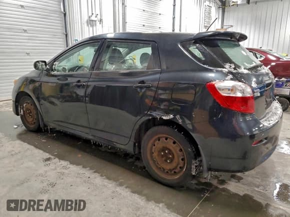✅ 2010 Toyota Matrix • VIN: 2T1KU4EE8AC213553 • Lot: 95502985. Wystawiony na Copart z przebiegiem 288 625 mil. Bezpłatny archiwum sprzedaży aukcyjnych z USA i szczegółowy raport historii pojazdu na DreamBid. Zdjęcie 2.