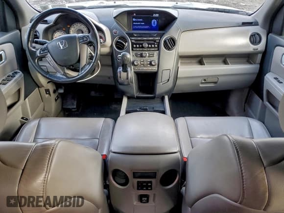 ✅ 2015 Honda Pilot EX-L • VIN: 5FNYF4H51FB048299 • Lot: 94372355. Wystawiony na Copart z przebiegiem 268 074 mil. Bezpłatny archiwum sprzedaży aukcyjnych z USA i szczegółowy raport historii pojazdu na DreamBid. Zdjęcie 8.