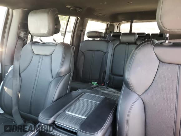 ✅ 2023 Jeep Wagoneer Series II Carbide • VIN: 1C4SJVBPXPS515860 • Lot: 43043645. Listed on Copart with 16,875 mi. Free auction sales archive from the USA and detailed vehicle history report at DreamBid. Image 10.