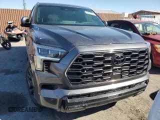 ✅ 2024 Toyota Sequoia SR5 • VIN: 7SVAAABA5RX022048 • Лот: 72630824. Опубликован ранее на Copart с пробегом 5 182 миль. Бесплатный доступ к архиву аукционных продаж из США и подробный отчёт об истории автомобиля на DreamBid. Изображение 5.