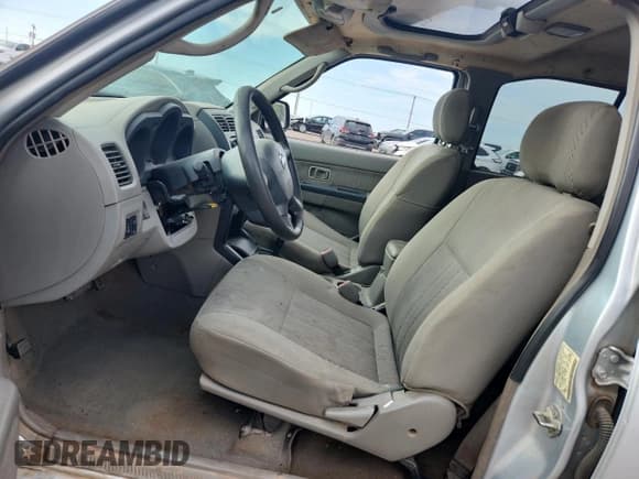 ✅ 2002 Nissan Xterra XE • VIN: 5N1ED28T92C581225 • Лот: 65973715. Опубликован ранее на Copart с пробегом Не указан. Бесплатный доступ к архиву аукционных продаж из США и подробный отчёт об истории автомобиля на DreamBid. Изображение 7.