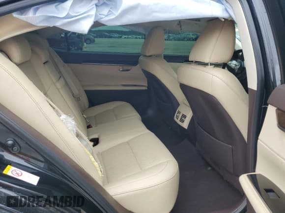 ✅ 2016 Lexus ES 330 • VIN: 58ABK1GG6GU017145 • Lot: 85307015. Listed on Copart with 92,302 mi. Free auction sales archive from the USA and detailed vehicle history report at DreamBid. Image 10.