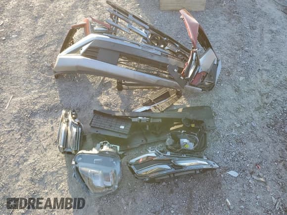 ✅ 2025 Hyundai Tucson Limited • VIN: 5NMJECDE5SH462585 • Lot: 80458534. Wystawiony na Copart z przebiegiem 820 mil. Bezpłatny archiwum sprzedaży aukcyjnych z USA i szczegółowy raport historii pojazdu na DreamBid. Zdjęcie 13.