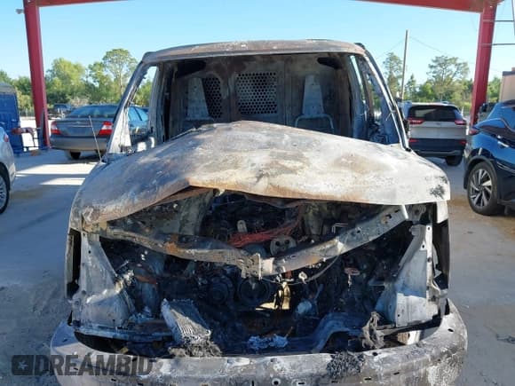 ✅ 2019 Chevrolet Express Cargo • VIN: 1GCWGBFP3K1171862 • Лот: 42027673. Опубликован ранее на IAAI с пробегом Не указан. Бесплатный доступ к архиву аукционных продаж из США и подробный отчёт об истории автомобиля на DreamBid. Изображение 6.