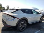 ✅ 2024 Kia EV6 Wind • VIN: KNDC34LAXR5224232 • Лот: 85198345. Опубликован ранее на Copart с пробегом 9 948 миль. Бесплатный доступ к архиву аукционных продаж из США и подробный отчёт об истории автомобиля на DreamBid. Изображение 3.