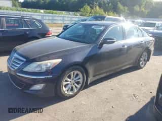 2013 Hyundai Genesis 3.8L z VIN KMHGC4DD6DU228895, wystawiony jako Copart lot #69304804 z przebiegiem 127 390 mil mil oraz Czysty tytuł • Clean title. Historia ofert i sprzedaży dostępna na DreamBid. Obrazek 1.