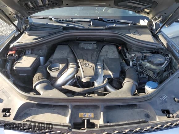 ✅ 2014 Mercedes-Benz GL 450 • VIN: 4JGDF7CE8EA276052 • Lot: 85343655. Listed on Copart with 140,531 mi. Free auction sales archive from the USA and detailed vehicle history report at DreamBid. Image 12.