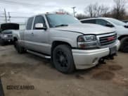 ✅ 2004 GMC Sierra Denali • VIN: 2GTFK69U741269913 • Lot: 49373345. Listed on Copart with 246,831 mi. Free auction sales archive from the USA and detailed vehicle history report at DreamBid. Image 4.