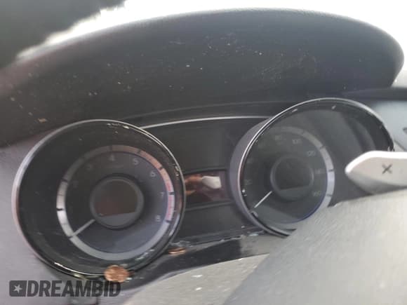 ✅ 2013 Hyundai Sonata SE • VIN: 5NPEC4AC6DH694702 • Lot: 85330775. Listed on Copart with Not provided. Free auction sales archive from the USA and detailed vehicle history report at DreamBid. Image 9.