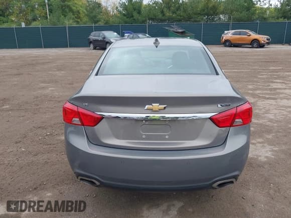 ✅ 2017 Chevrolet Impala Premier • VIN: 1G1145S39HU156595 • Lot: 43449439. Listed on IAAI with 77,505 mi. Free auction sales archive from the USA and detailed vehicle history report at DreamBid. Image 16.