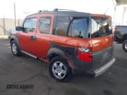 ✅ 2005 Honda Element EX • VIN: 5J6YH18655L000618 • Lot: 43242665. Wystawiony na IAAI z przebiegiem 193 006 mil. Bezpłatny archiwum sprzedaży aukcyjnych z USA i szczegółowy raport historii pojazdu na DreamBid. Zdjęcie 3.