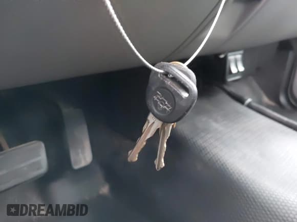 ✅ 2008 Chevrolet Silverado 2500HD • VIN: 1GBHC24698E121231 • Лот: 43815186. Опубликован ранее на IAAI с пробегом 88 788 миль. Бесплатный доступ к архиву аукционных продаж из США и подробный отчёт об истории автомобиля на DreamBid. Изображение 11.