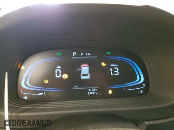 ✅ 2023 Hyundai Venue SE • VIN: KMHRB8A36PU253797 • Lot: 89207875. Listed on Copart with 23,181 mi. Free auction sales archive from the USA and detailed vehicle history report at DreamBid. Image 9.