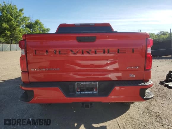 ✅ 2019 Chevrolet Silverado 1500 RST • VIN: 3GCPWDEK9KG190426 • Lot: 57273295. Listed on Copart with 81,814 mi. Free auction sales archive from the USA and detailed vehicle history report at DreamBid. Image 6.