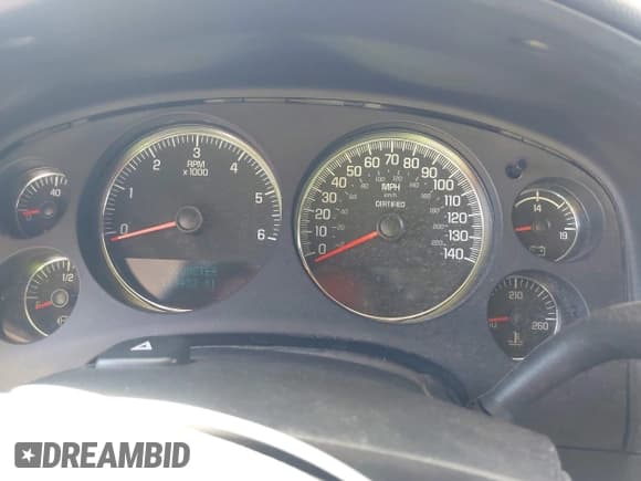 ✅ 2014 Chevrolet Tahoe Commercial • VIN: 1GNLC2E06ER199722 • Lot: 43658351. Wystawiony na IAAI z przebiegiem 165 433 mil. Bezpłatny archiwum sprzedaży aukcyjnych z USA i szczegółowy raport historii pojazdu na DreamBid. Zdjęcie 7.